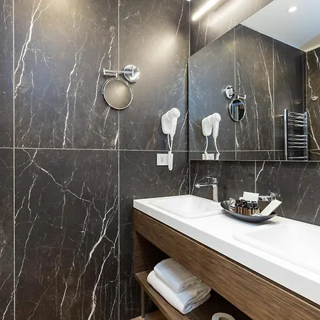 Rome Art Hotel - Gruppo Trevi Hotels