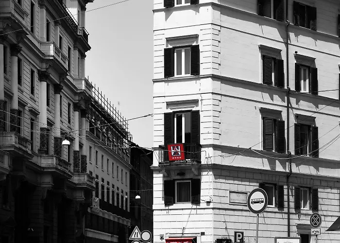 Art - Gruppo Trevi 4* Rome