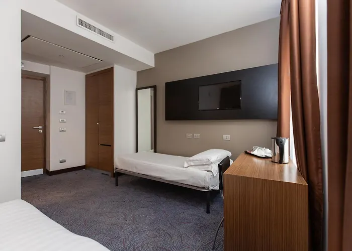 Art - Gruppo Trevi Hotel 4*